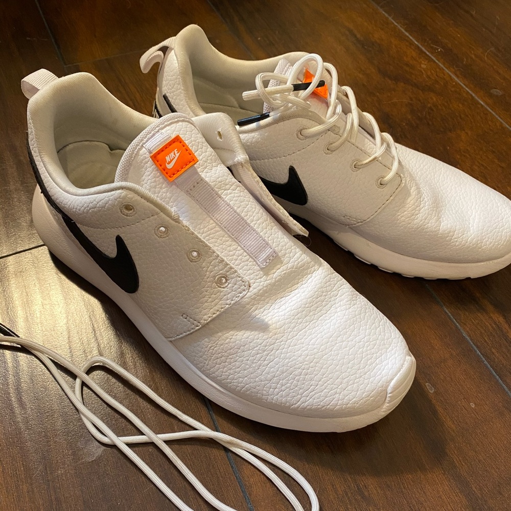 Women’s Nike Roshe One Premium: Just Do It!